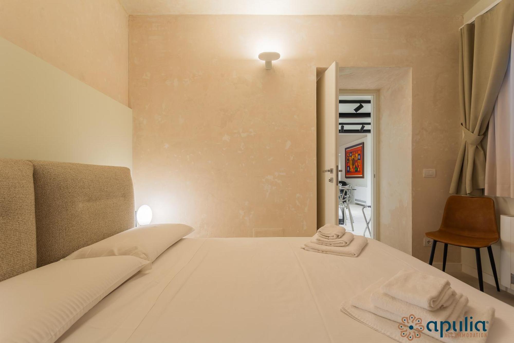 Zema Home By Apulia Accommodation Бари Экстерьер фото