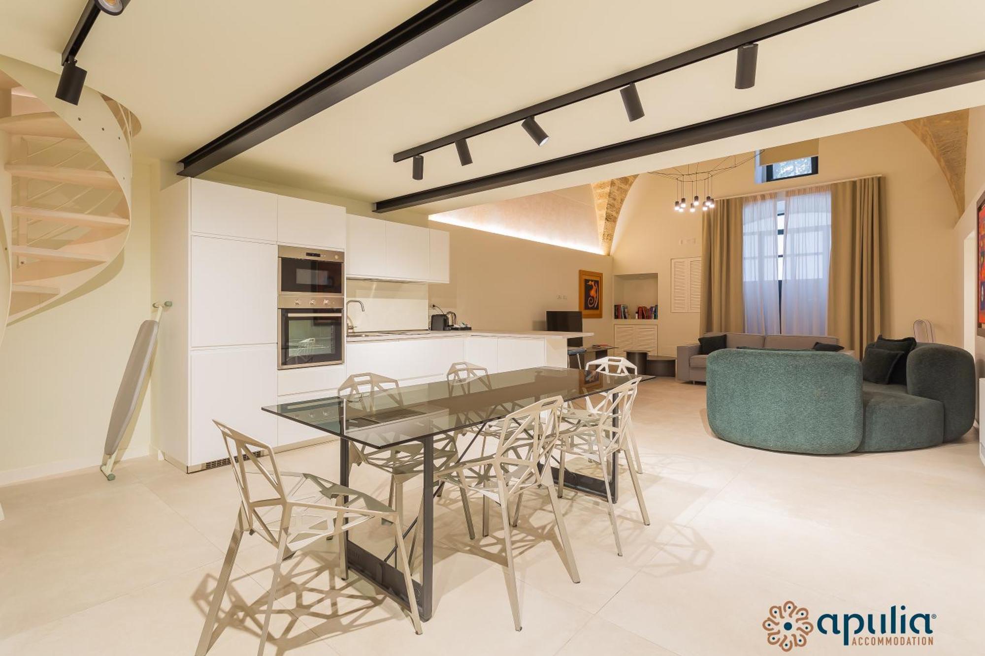 Zema Home By Apulia Accommodation Бари Экстерьер фото